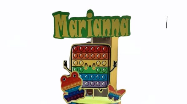 TORTA SCENOGRAFICA POP IT CON NOME PERSONALIZZATO - immagine 2
